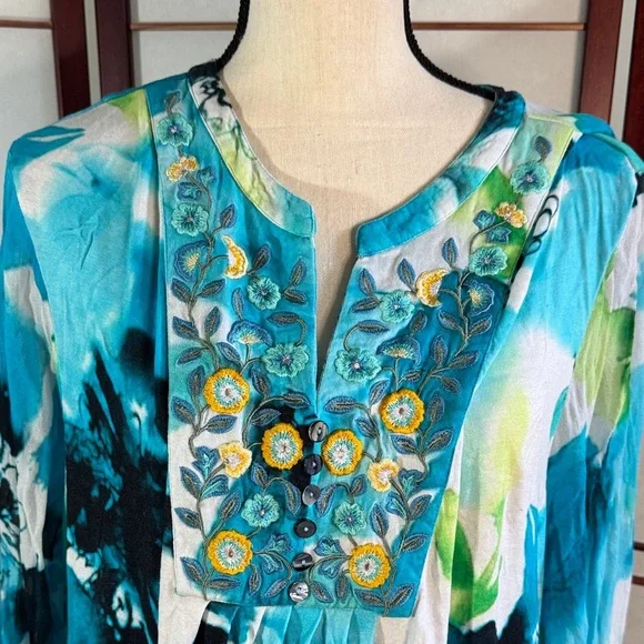Soft Surroundings Blue Floral Tunic - Picture 4 of 6